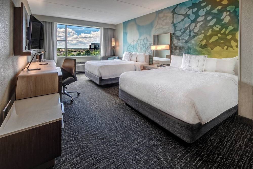 Courtyard by Marriott Dulles Airport Herndon 1