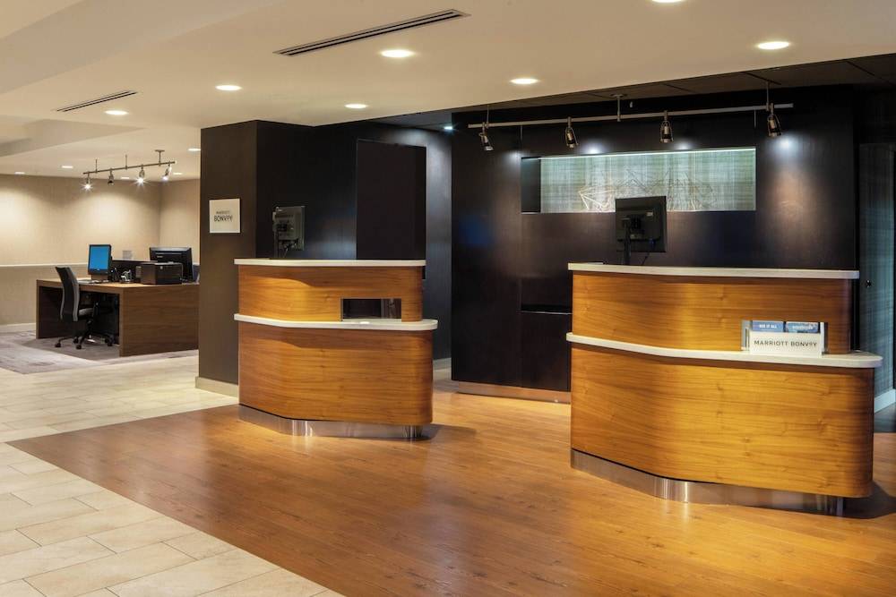 Courtyard by Marriott Dulles Airport Herndon/Reston 2