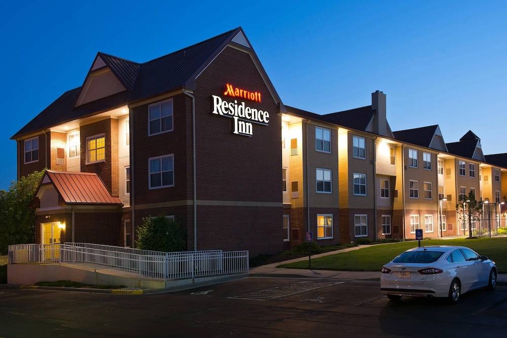 Residence Inn Kansas City Olathe 1