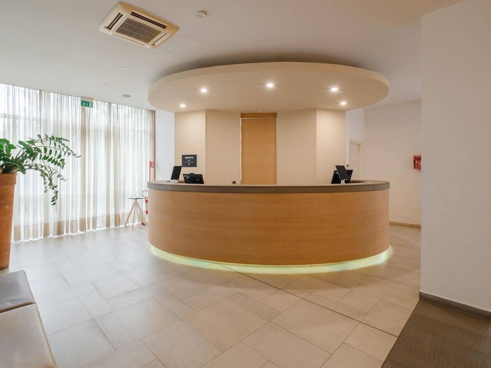 B&B HOTEL Remilia 2