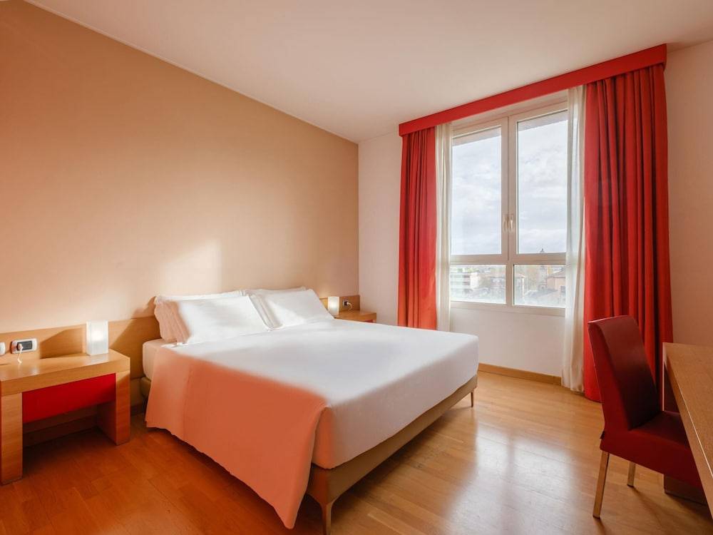 B&B HOTEL Remilia 1