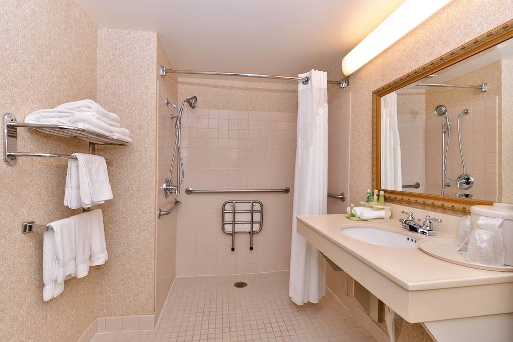 Holiday Inn Express PORTLAND WEST/HILLSBORO by IHG 2