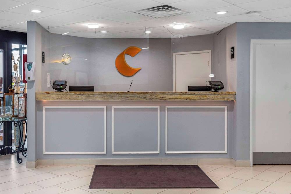 Comfort Inn Hyannis - Cape Cod 2