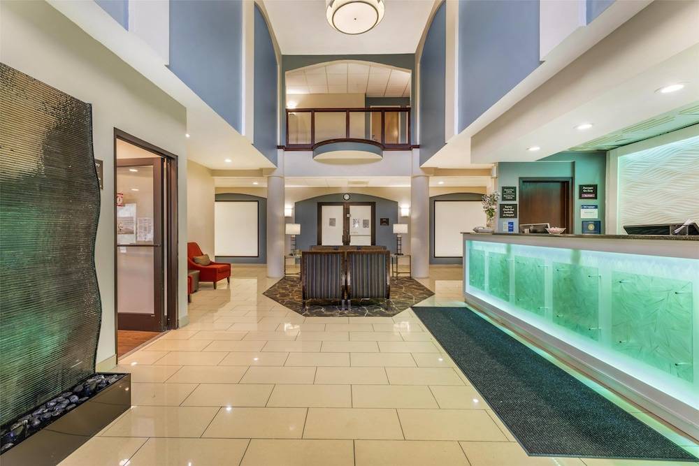 Best Western Joliet Inn & Suites 2
