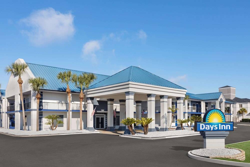 Days Inn by Wyndham Kingsland Naval Base I-95 1