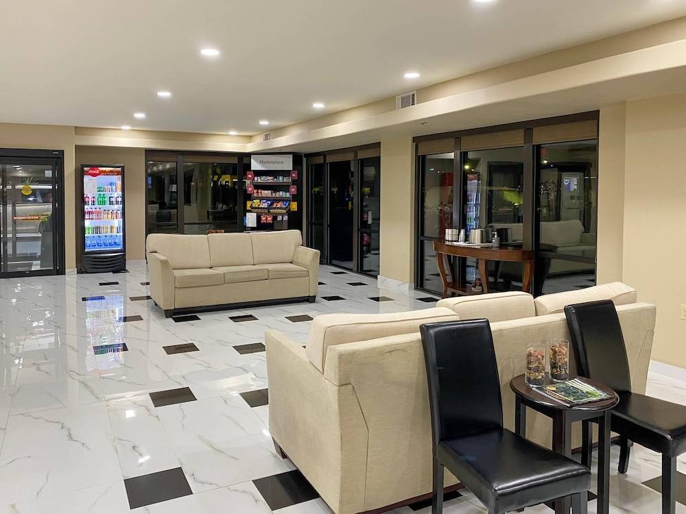 Comfort Suites Kings Bay Naval Base Area 2