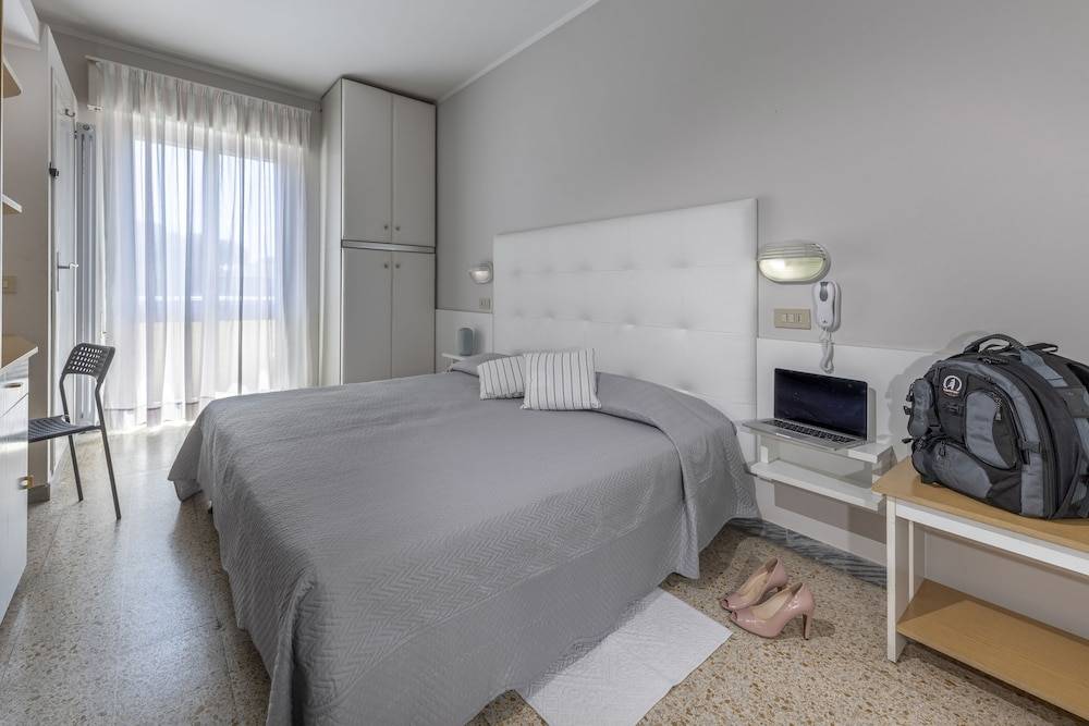 Hotel Eliseo Riccione 2
