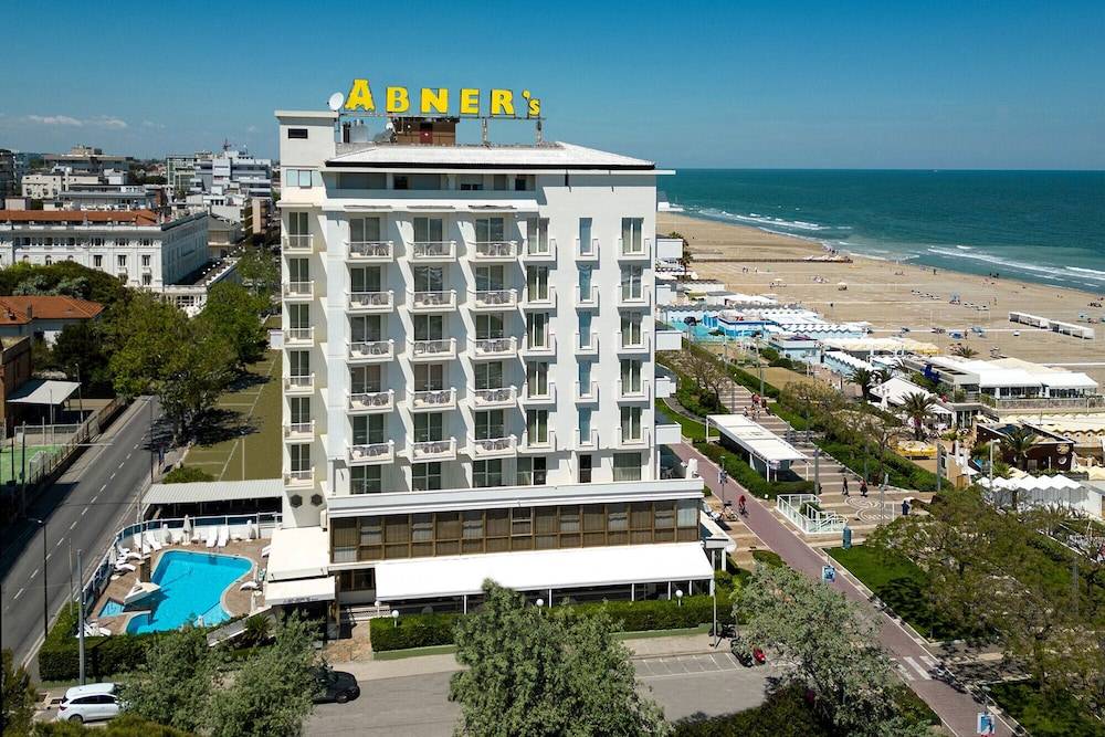 Hotel Abner's 1
