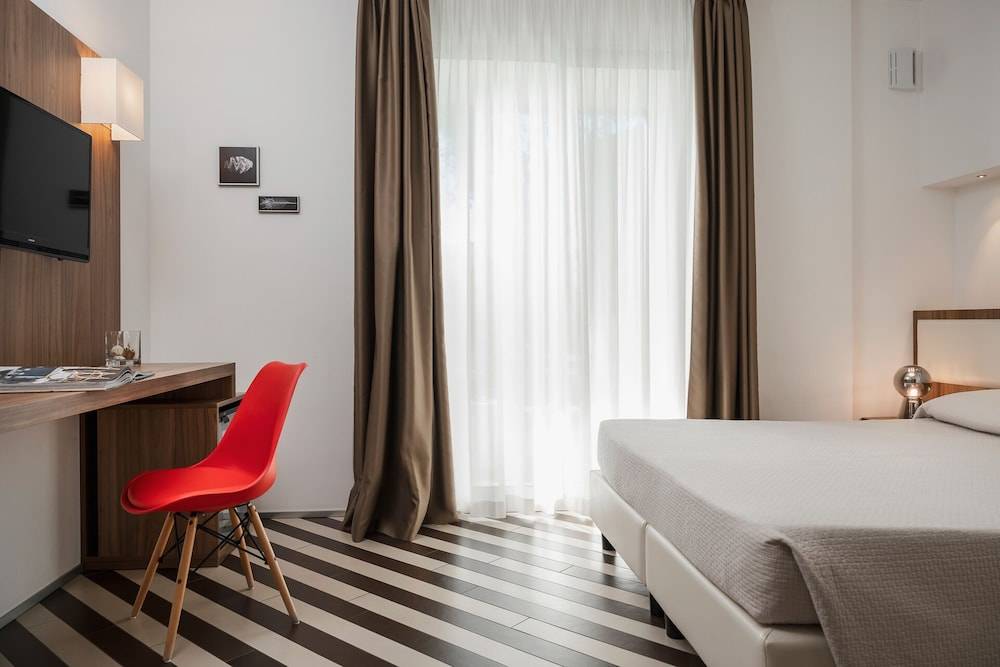 Dan Hotel 2