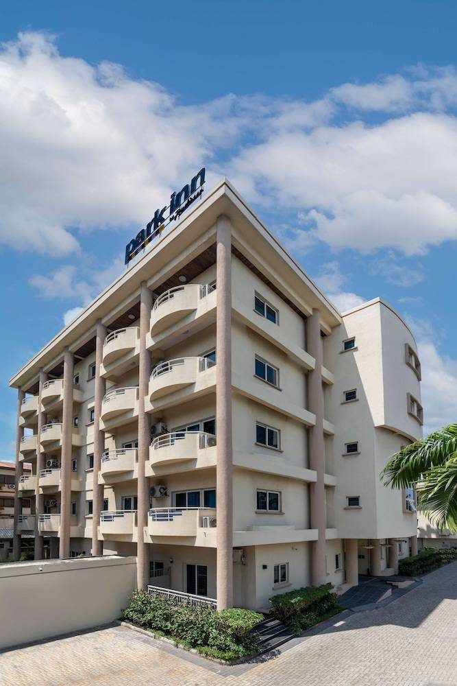Park Inn by Radisson Serviced Apartments, Lagos Victoria Island 1