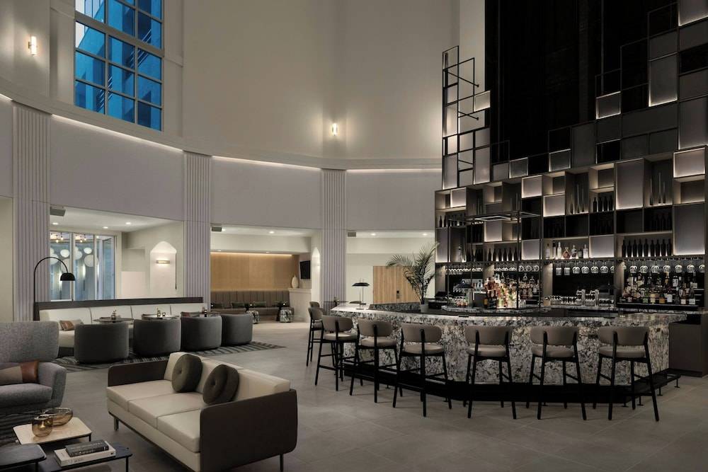 AC Hotel by Marriott Portland Lake Oswego 1