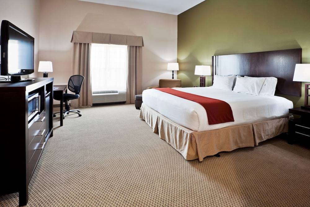 Holiday Inn Express LAKE WALES N-WINTER HAVEN by IHG 2