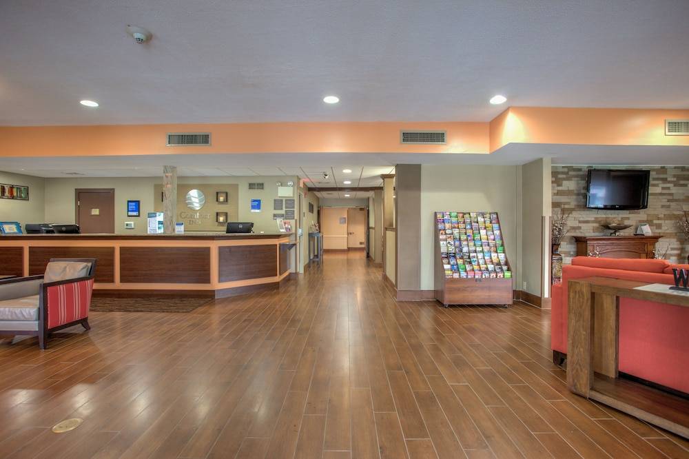 Comfort Inn Lancaster at Rockvale 2