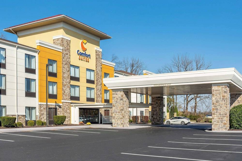 Comfort Suites Lancaster Amish Country 1