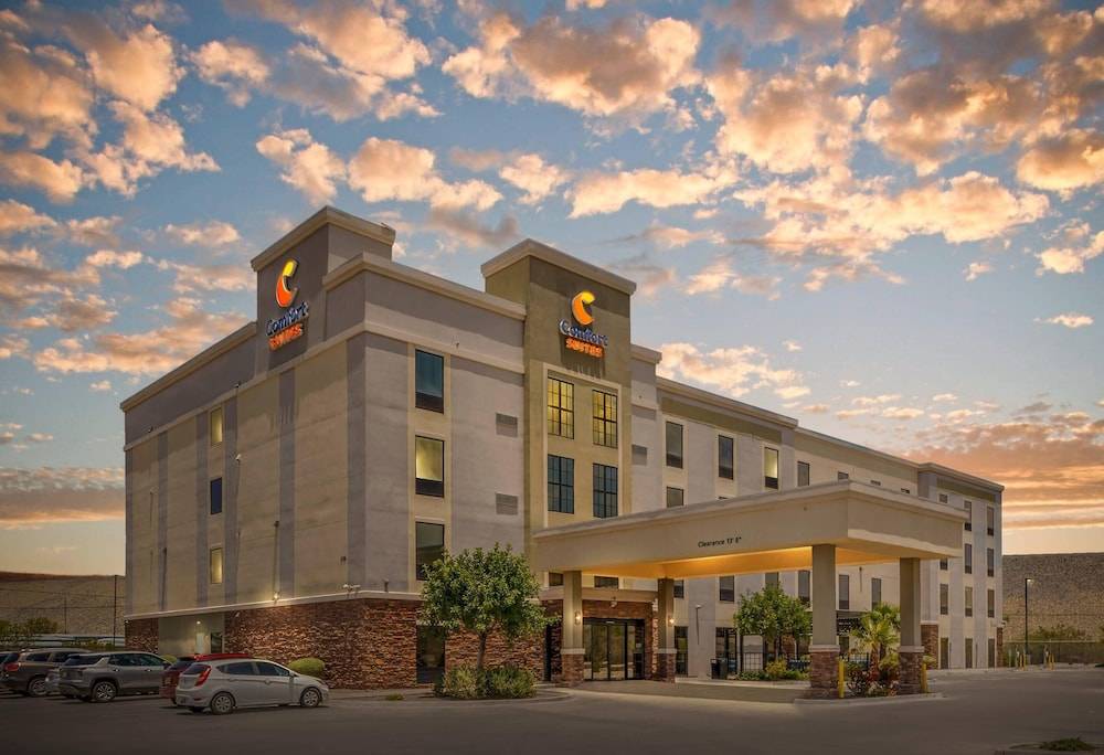 Comfort Suites of Las Cruces I-25 North 1