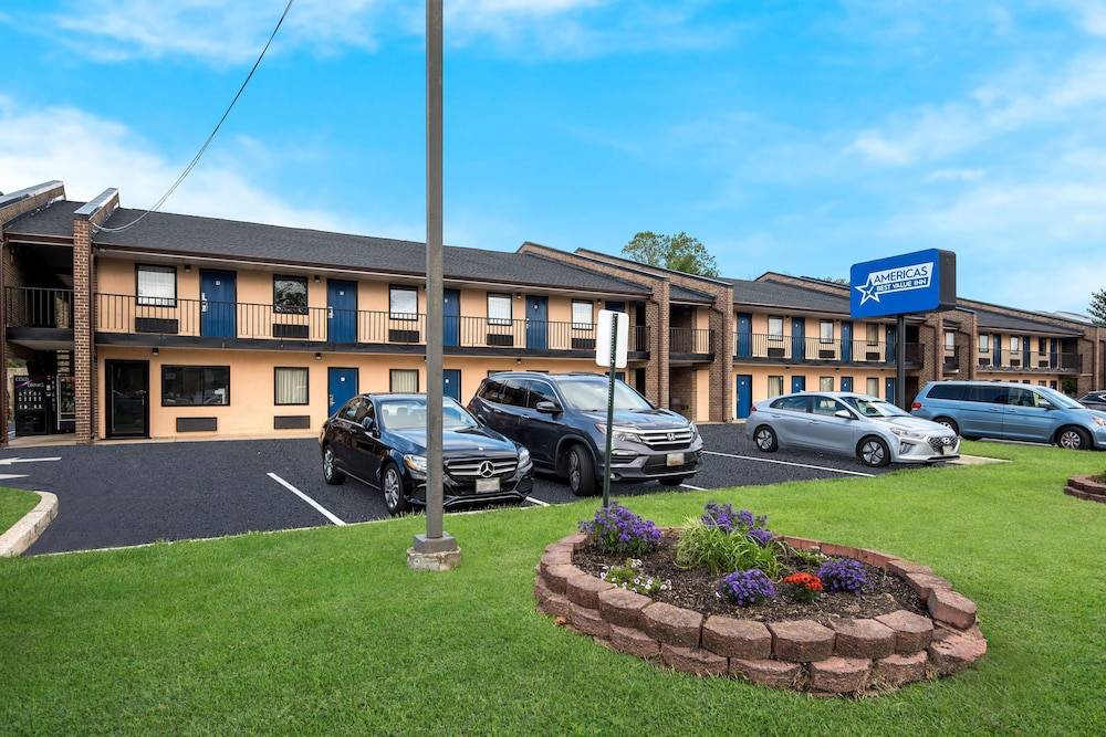 Americas Best Value Inn Laurel 1