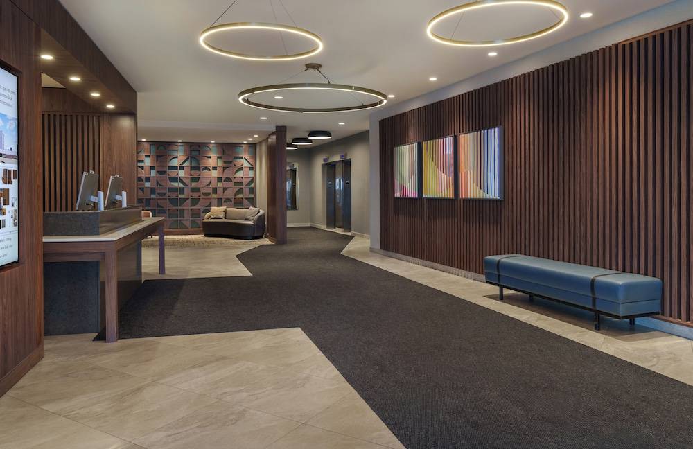 Holiday Inn Laval Montréal by IHG 2
