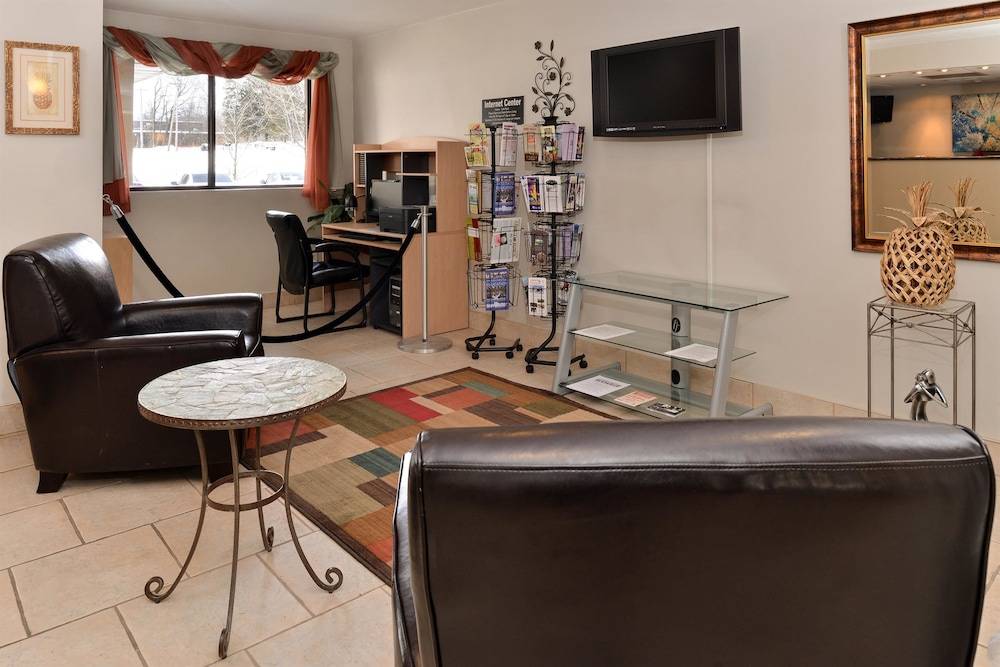 Americas Best Value Inn New Paltz 2