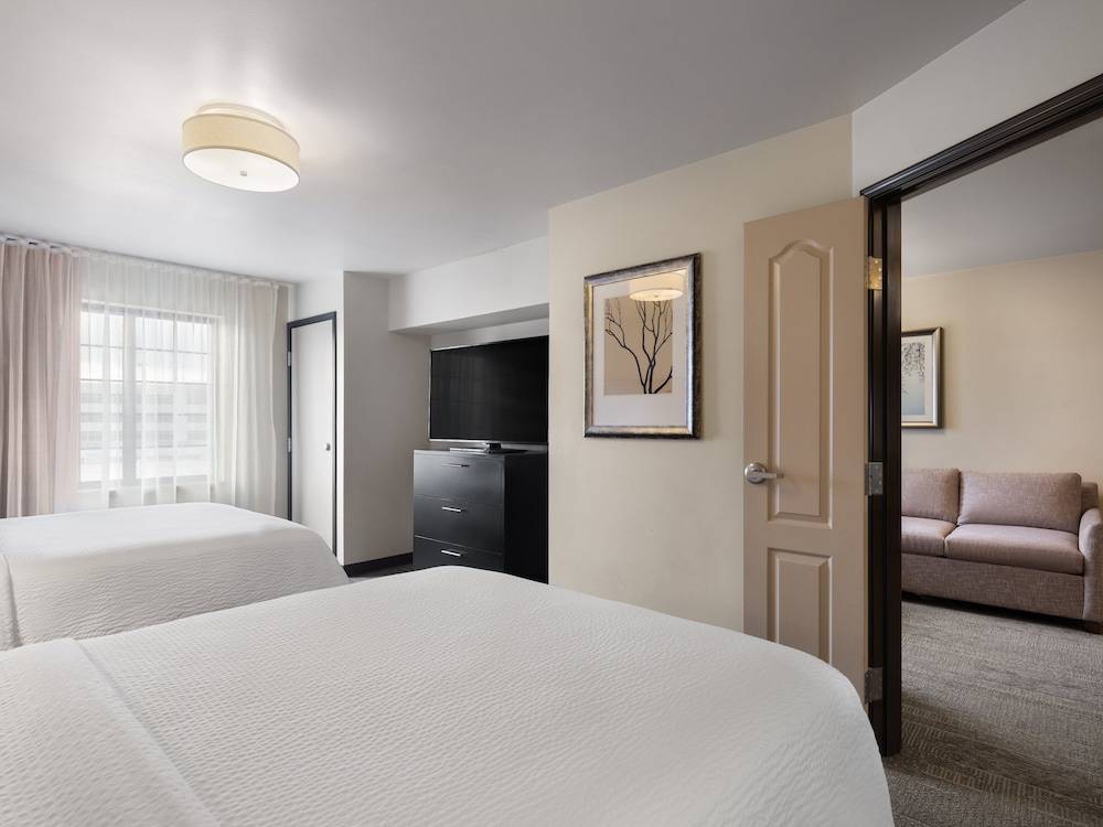 Staybridge Suites MIDVALE by IHG 2