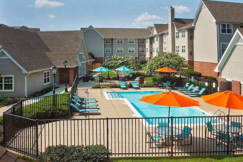 Sonesta ES Suites Baltimore BWI Airport 1