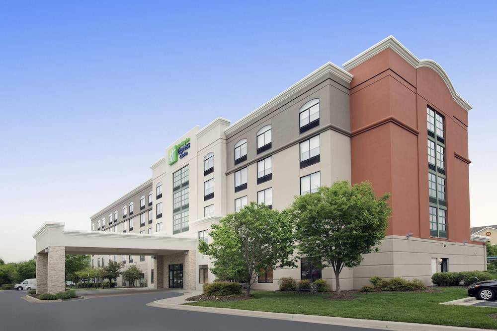 Holiday Inn Express & Suites BALTIMORE - BWI AIRPORT NORTH by IHG 1