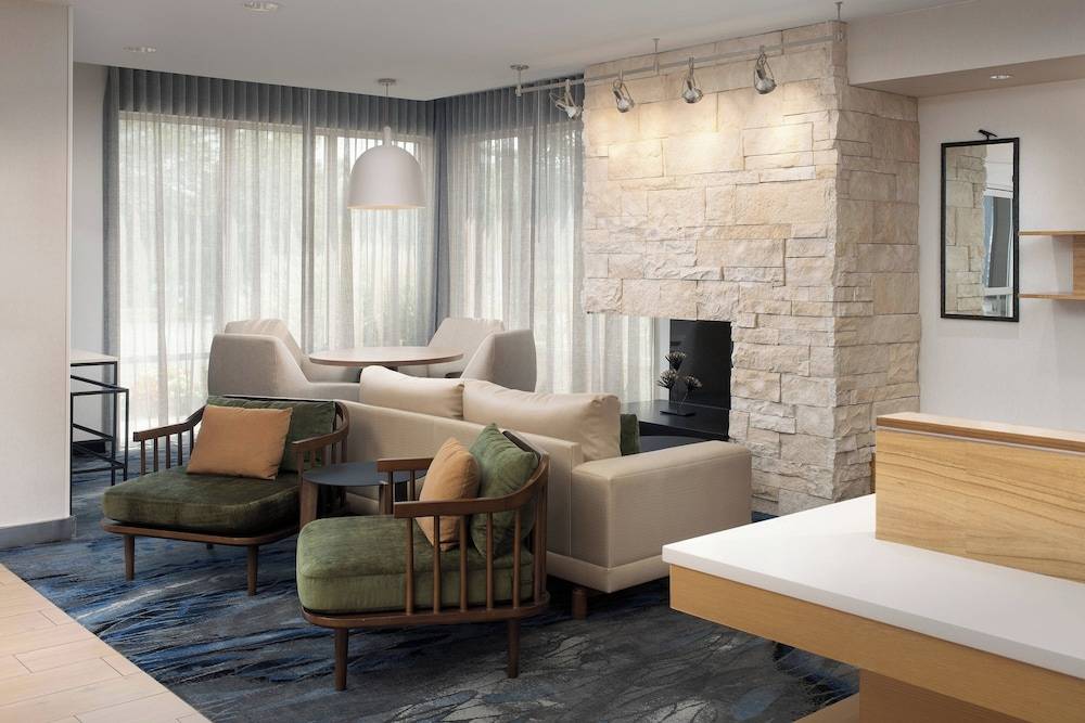 Fairfield Inn & Suites Baltimore BWI Airport 2