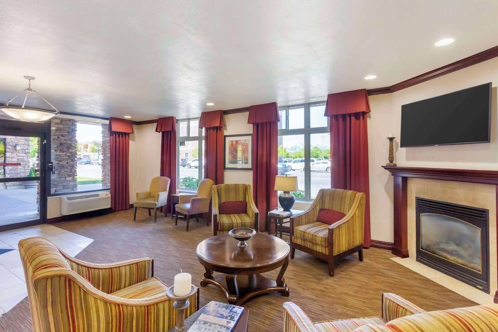 Best Western Plus Weston Inn 2