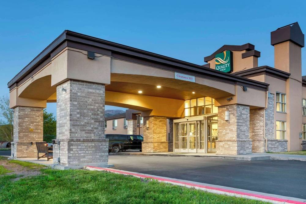 Quality Inn Logan near University 1