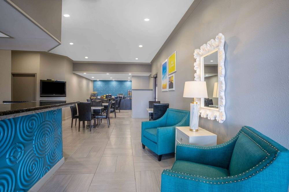 Days Inn by Wyndham Lonoke 2