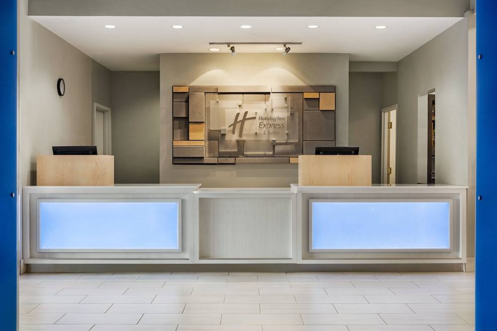 Holiday Inn Express & Suites PHILADELPHIA - MT. LAUREL by IHG 2