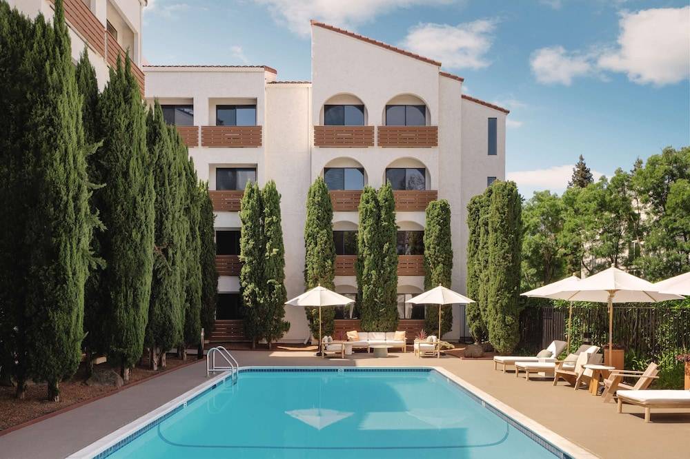 Avante, a JDV by Hyatt Hotel 1
