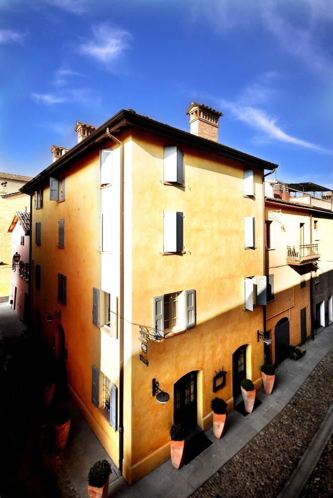 Locanda Del Feudo Suite & Restaurant 1