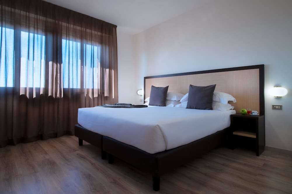 CDH Hotel Modena 1