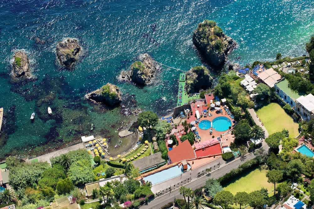 Strand Hotel Delfini 1