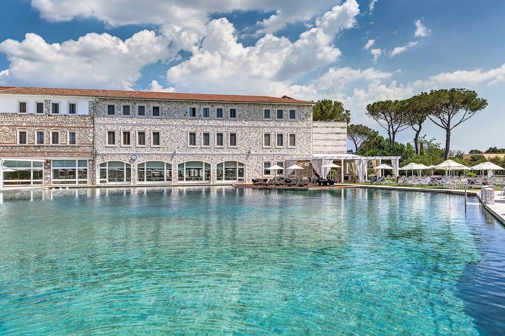 Terme di Saturnia Natural Spa & Golf Resort - The Leading Hotels of the World 1