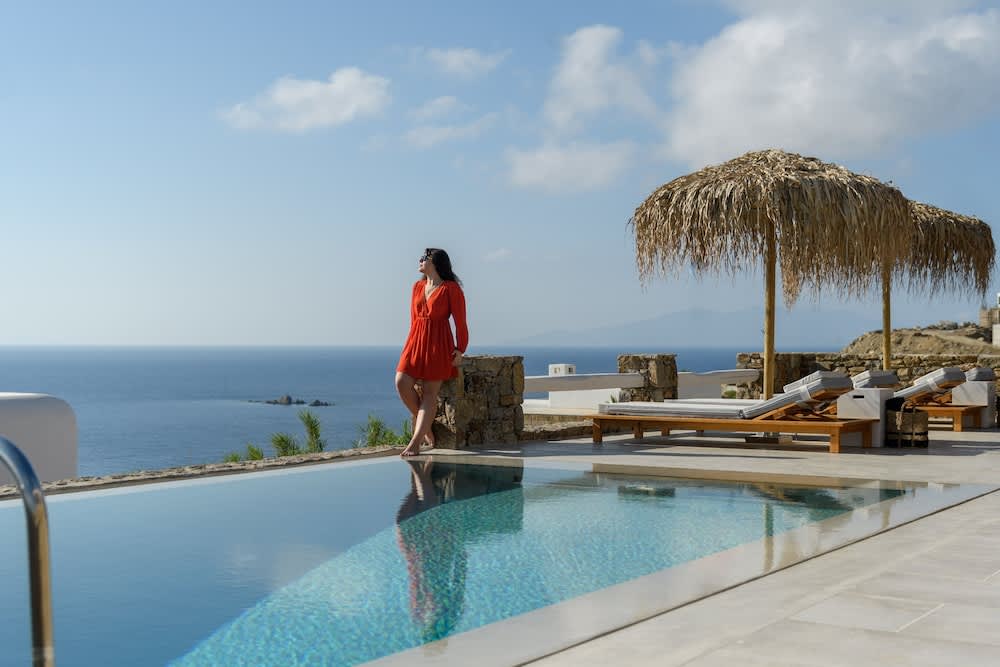 The Summit of Mykonos 1