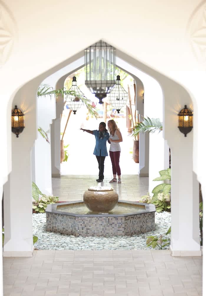 Bluebay Beach Resort & Spa 2