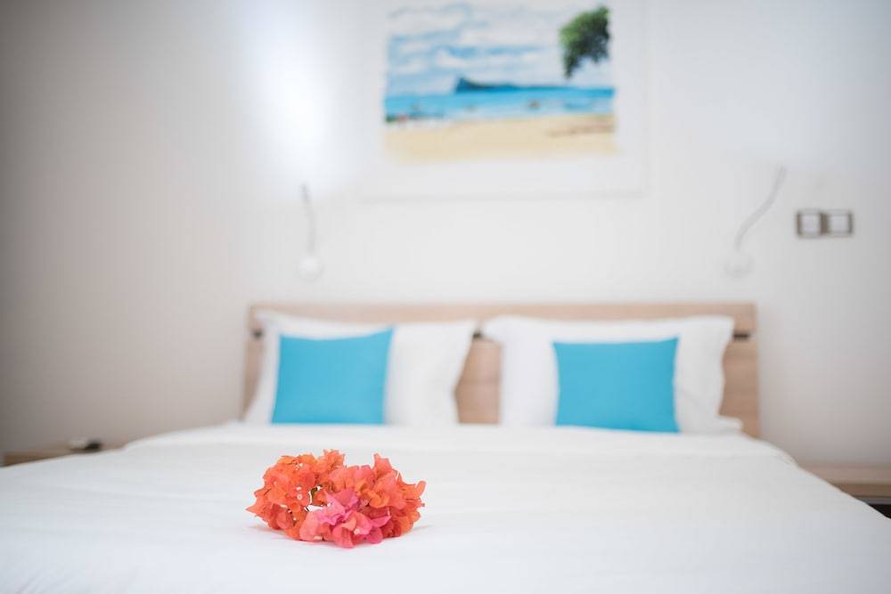 Toparadis Guest House 1