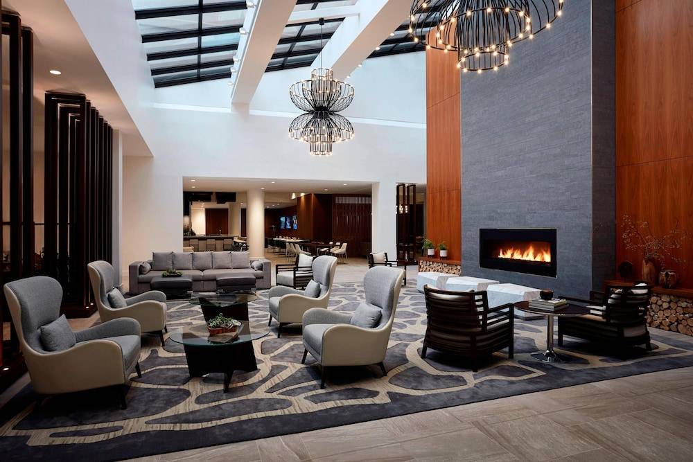 Long Island Marriott Hotel 1