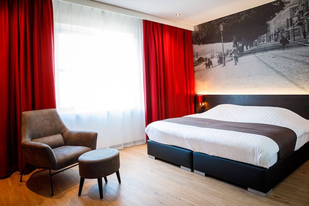 Bastion Hotel Arnhem 1