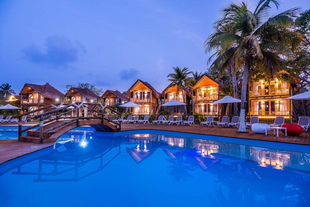 Hotel Isla del Encanto 1