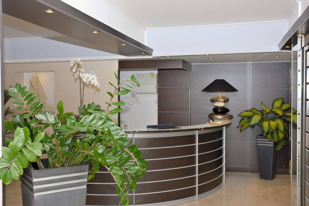Hôtel Comté de Nice 2