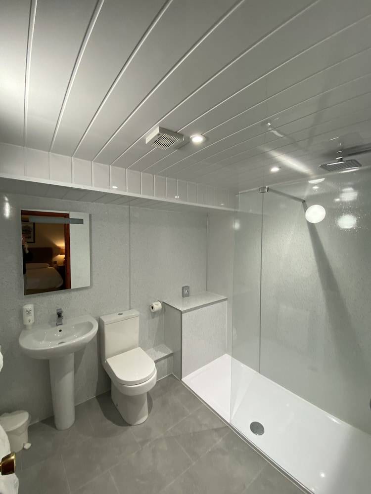 The Priory Hotel 2