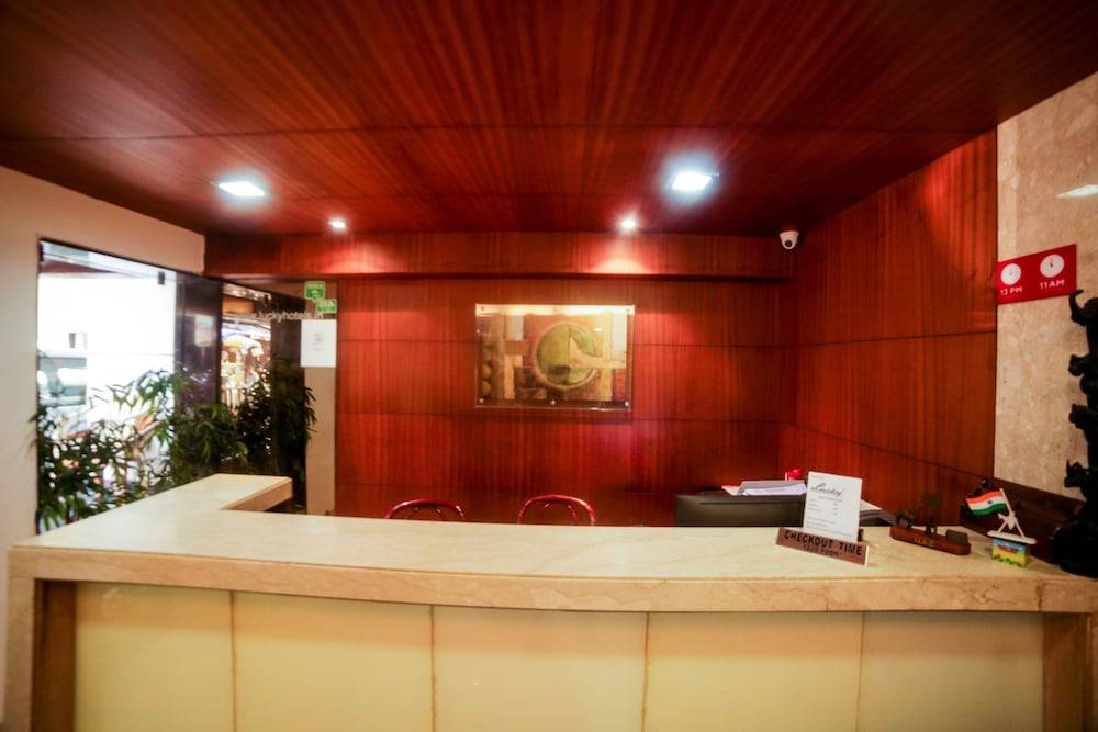 Hotel Lucky Near BKC 2