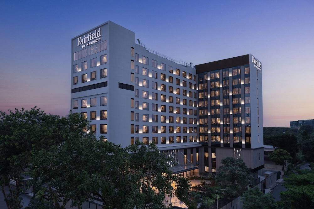 Fairfield by Marriott Mumbai International Airport 1