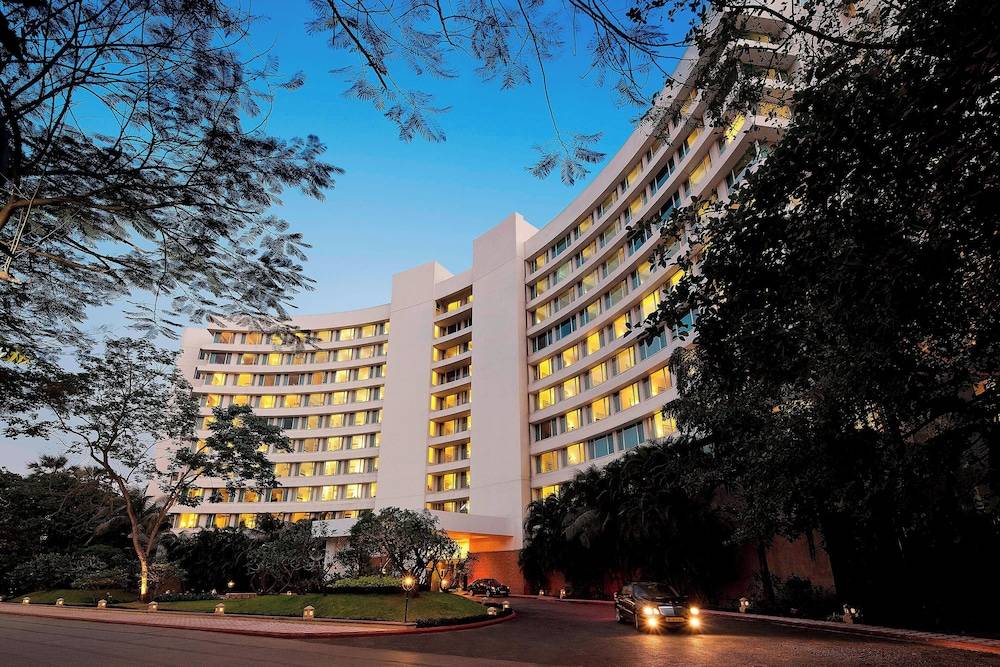 Marriott Executive Apartment - Lakeside Chalet, Mumbai 1