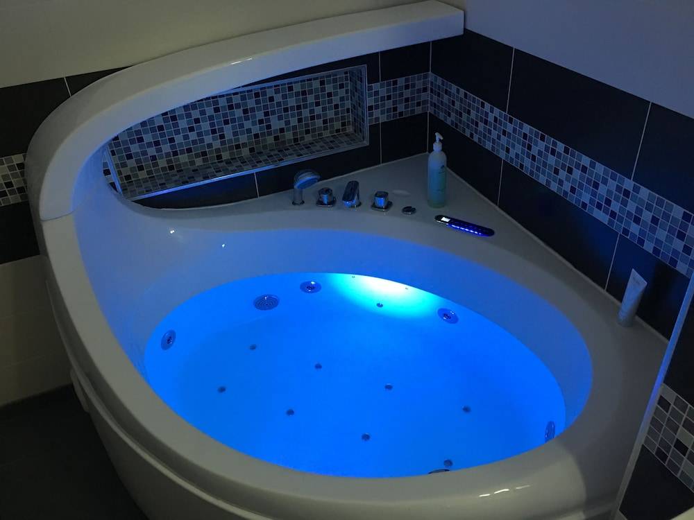 Chambres d'Hôtes Au coin du spa 1
