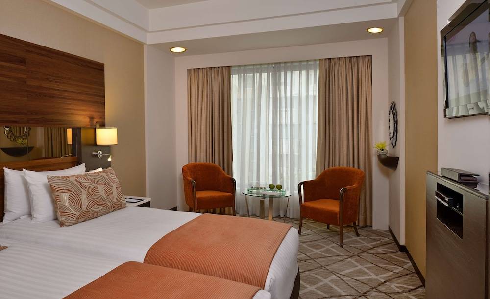Hotel Marine Plaza 1