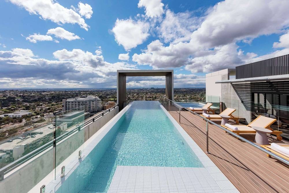 Avani Melbourne Box Hill Residences 1