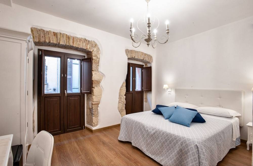 Baco Rooms 1